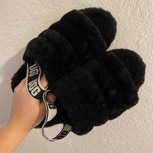 Ugg Fluff Slides